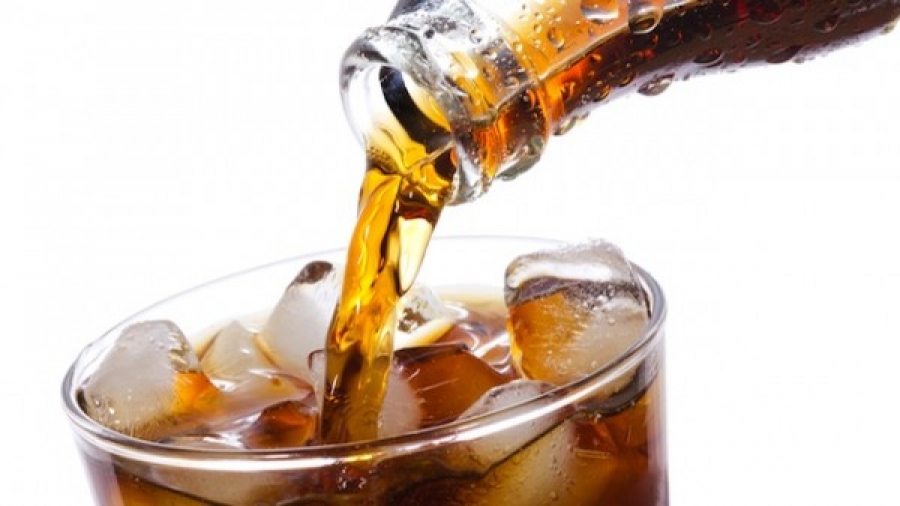 Bebidas com açúcar podem causar envelhecimento precoce