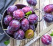 5 frutas que causam inchaço na barriga
