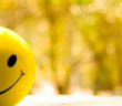 Sorrir é contagioso e provoca 11 benefícios na sua saúde